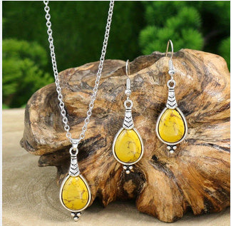 Vintage Alloy Jewelry Set